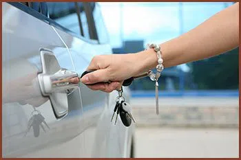  Lynbrook Locksmith Service Lynbrook, NY 516-962-5744